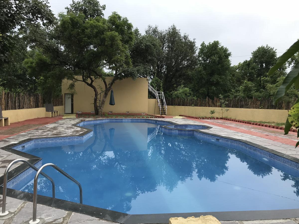 Baaz Jungle Resort Khawāsa Екстериор снимка