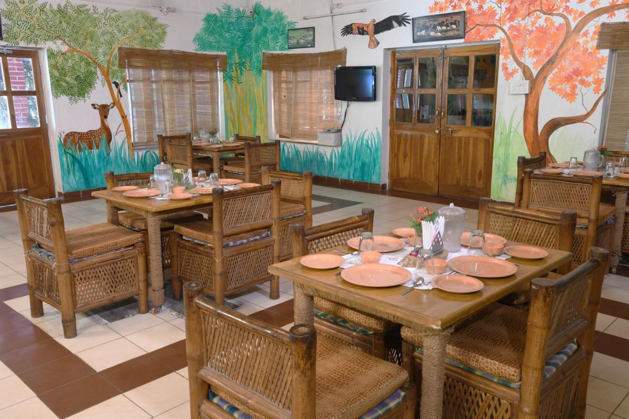 Baaz Jungle Resort Khawāsa Екстериор снимка