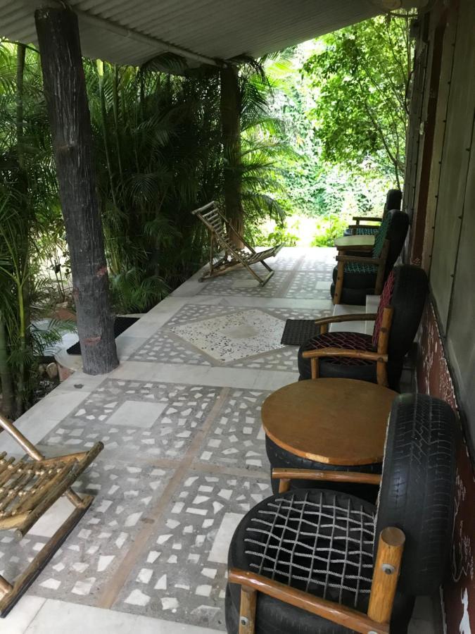 Baaz Jungle Resort Khawāsa Екстериор снимка
